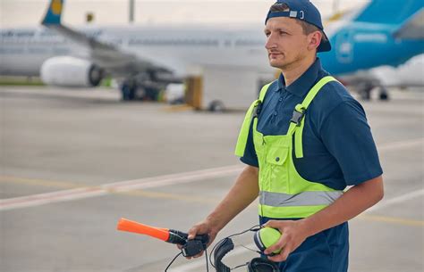 What is an Air Marshaller Salary? A 2024 Career & Salary Guide