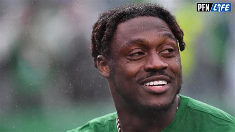 Aj Brown Salary