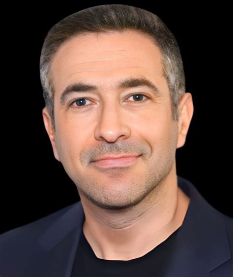 Unpacking the Earnings of a News Anchor: An Analysis of a Career Like Ari Melber's