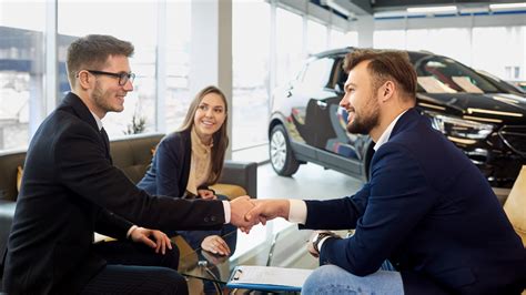 The Ultimate Guide to an Auto Dealer General Manager Salary in 2024: Pay, Perks, and Your Path to the Top