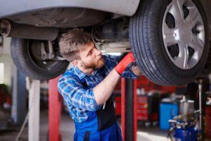A Comprehensive Guide to Auto Mechanic Salaries in 2024