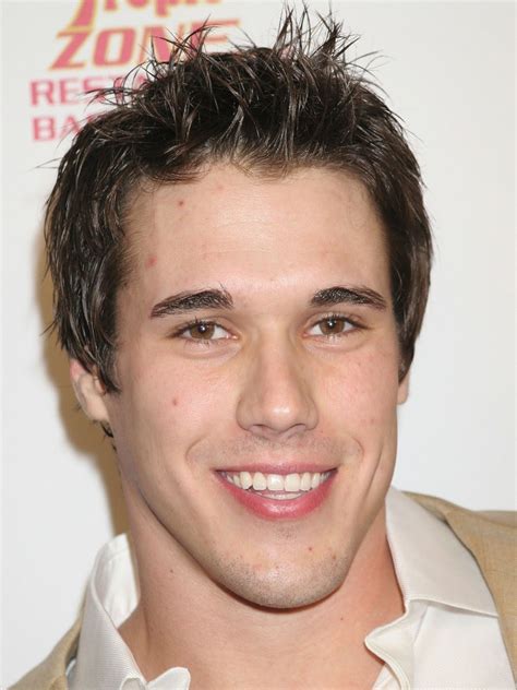 The Ultimate Guide to a Brady Quinn Salary: A Deep Dive into a Sports Analyst Career