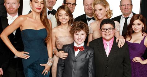 The Modern Family Salary Blueprint: An Expert's Guide to Earning a Sitcom Star's Paycheck