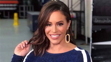 Understanding the Charly Arnolt Salary: A Look into a Sports Broadcaster's Earnings