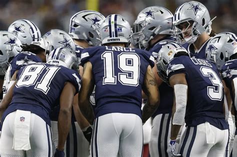 Decoding the Role: What is the Salary for a Salary Cap Manager?