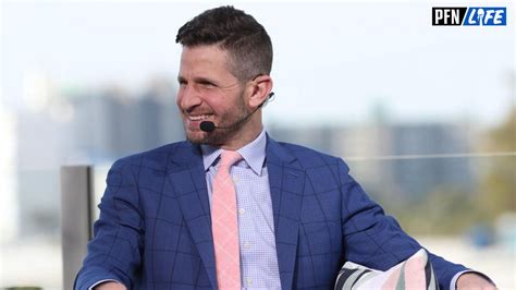 Decoding the 'Dan Orlovsky Salary': The Ultimate Guide to a Career in Sports Broadcasting