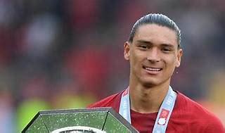 Darwin Núñez's Salary: An Inside Look at Professional Footballer Earnings
