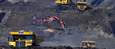 Digger Operator Salary: A 2024 Comprehensive Guide to Your Earning Potential