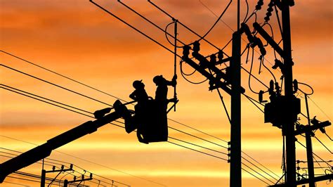 Unplugging the Truth: A Deep Dive into Electric Lineman Salaries