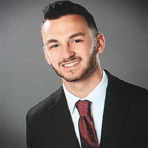 The Ultimate Guide to a Financial Customer Associate Fidelity Salary: 2024 Compensation, Career Path, and Getting Hired
