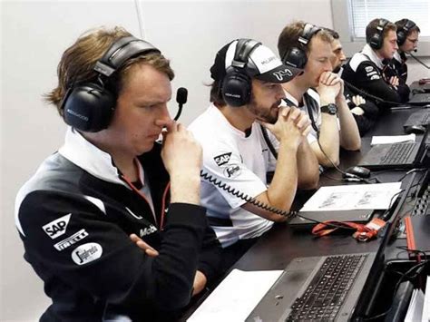 Decoding the Data: A Complete Analysis of the Formula 1 Engineer Salary and Career Path