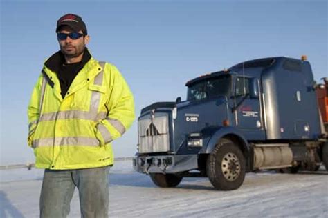 How Much Do Ice Road Truckers Make? A 2024 Salary Guide