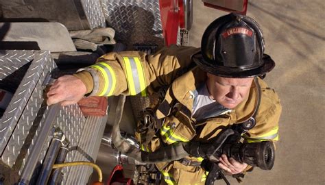 The Ultimate Guide to a Fire Lieutenant's Salary and Career Path