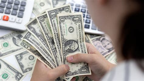 Salario Mínimo en Arizona: A 2024 Guide to Earnings and Opportunity
