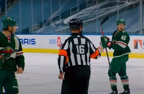How Much Do NHL Referees Make? A 2024 Salary Guide