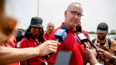 Union President Salary: An In-depth Look at Compensation for Labor Leaders