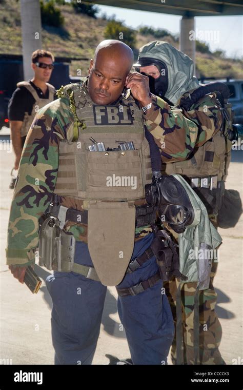 The Ultimate Guide to a Special Weapons and Tactics (SWAT) Salary: Earnings, Career Path, and Becoming an Operator