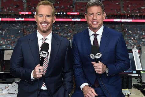 The Ultimate Guide to Sports Announcer Salary & Career Path (2024)