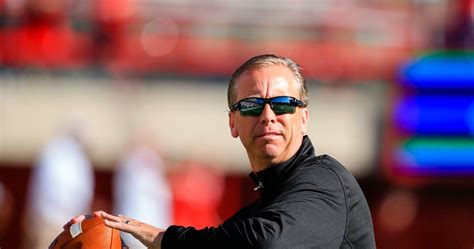 The Ultimate Guide to an Offensive Coordinator Career: Decoding the Todd Monken Salary, Job Outlook, and Path to the Top