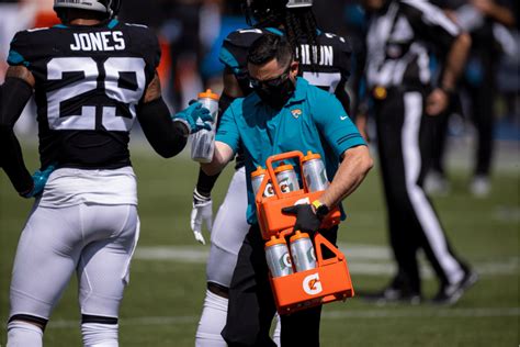 Beyond the Sidelines: The Ultimate Guide to an NFL Hydration Specialist's (Waterboy) Salary and Career Path