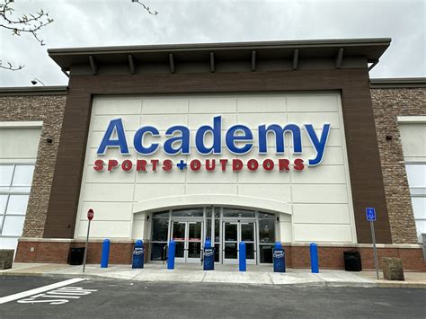 Average Academy Sports + Outdoors Salary: A Deep Dive