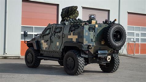 Average Armored Car Driver Salary: A Deep Dive