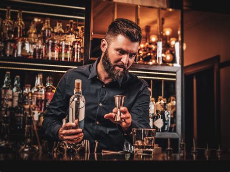 Average Bar Manager Salary