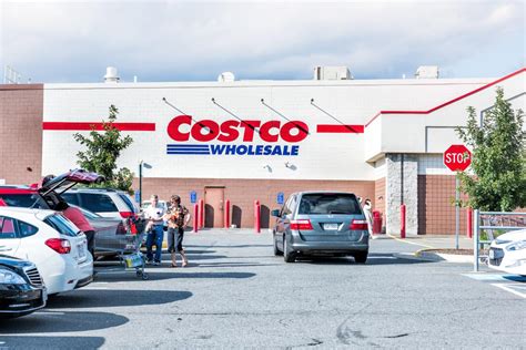 Average Costco Store Manager Salary