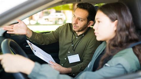 Average Driving Instructor Salary
