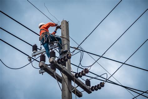 Average Electric Lineman Salary