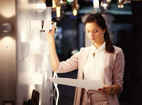 Average Lighting Designer Salary: A Deep Dive