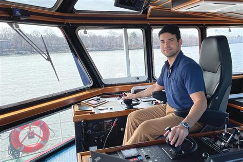 Average Tugboat Captain Salary