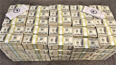 Decoding the Dollars: What is the Earning Potential for a Top-Tier Broadcast Meteorologist?
