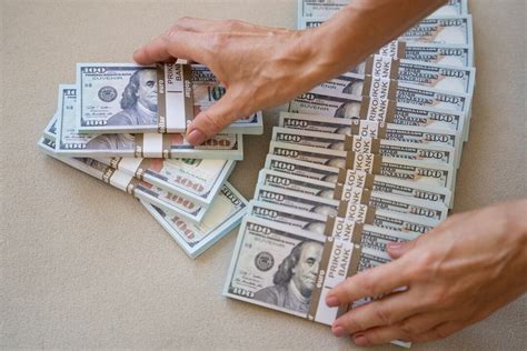 Director-Level Salary: A Deep Dive into Federal Compensation
