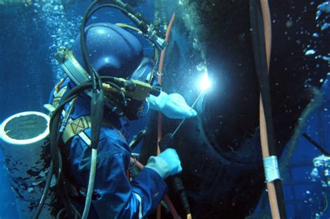 Diving Deep into Dollars: A Comprehensive Guide to Underwater Welder Salaries