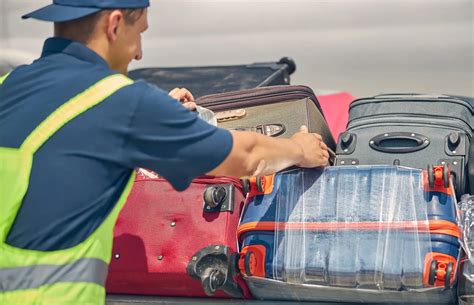 Key Factors That Influence a Baggage Handler's Salary