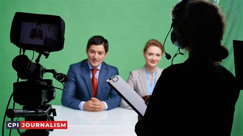 Key Factors That Influence a Broadcast Journalist's Salary