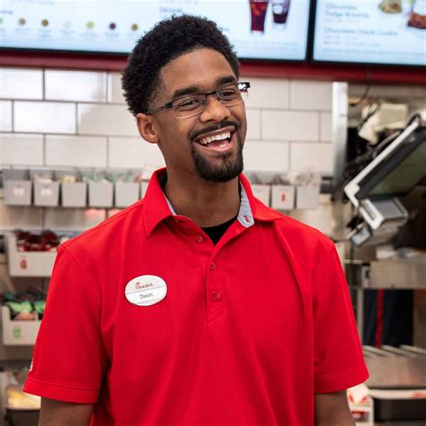 Key Factors That Influence a Chick-fil-A Manager Salary