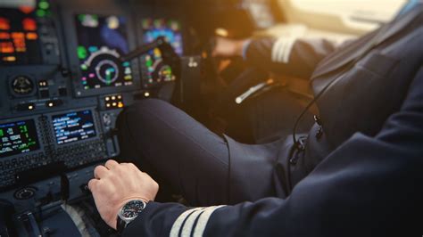 Key Factors That Influence a Co-Pilot's Salary