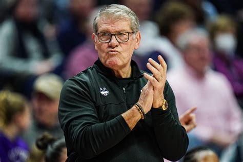 Key Factors That Influence Geno Auriemma's Elite Salary