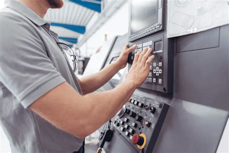 Key Factors That Influence Your CNC Machinist Salary
