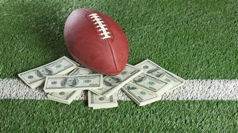 Unlocking a Career in Sports Finance: The Salary Cap Analyst