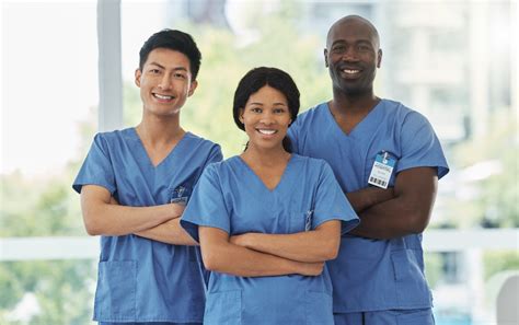 What Do LPNs and RNs Do? A Tale of Two Nurses
