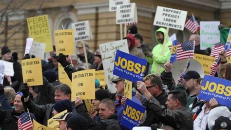 What Do New Jersey Public Employees Do?