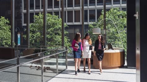 What Do Professionals at JPMorgan Chase Do?