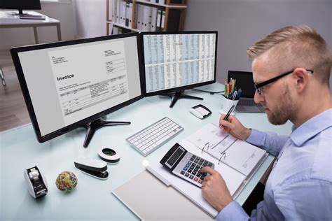 What Do Professionals with a Bachelor's in Accounting Do?