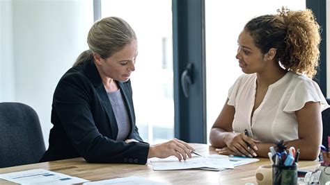 What Does a Benefits Advisor at Aflac Do?