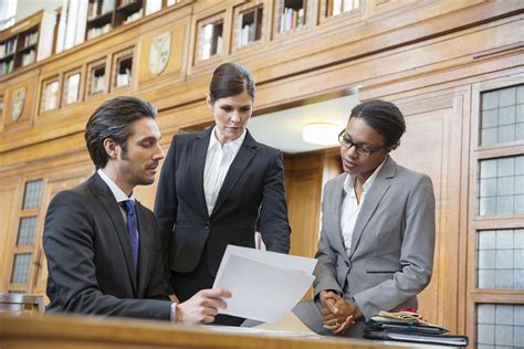 What Does a Biglaw Associate Do?
