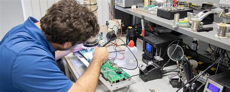 What Does a Biomedical Electronics Technician Do?