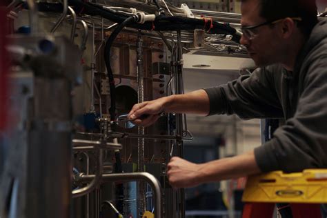 What Does a Blue Origin Engineer Do?
